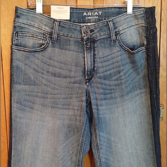 Ariat Denim NWT Carolina Trouser Jeans - Picture 2 of 14